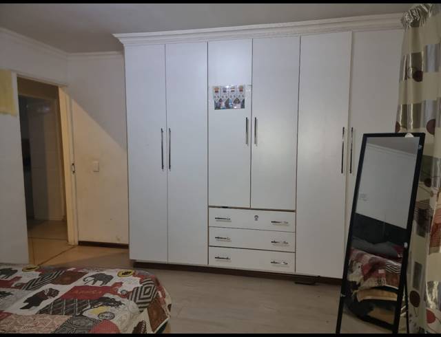 3 BEDROOM HOUSE FOR SALE IN EVATON WEST